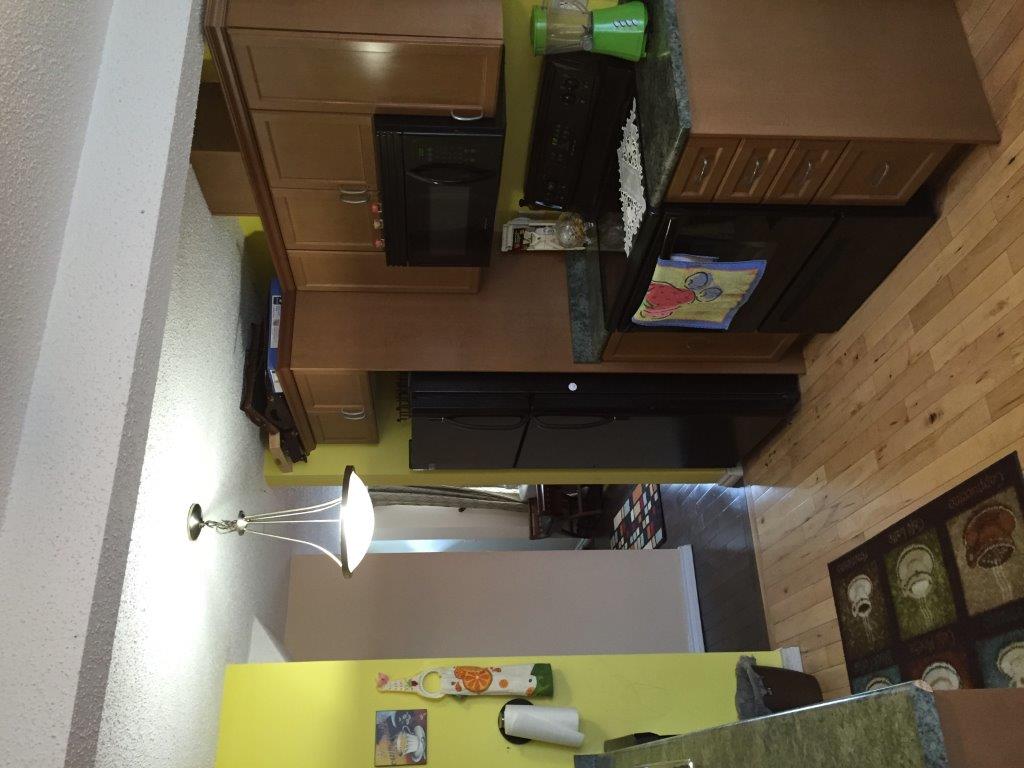 Do You Love Hardwood Floors & Designer Finishes? - Thumbnail 33