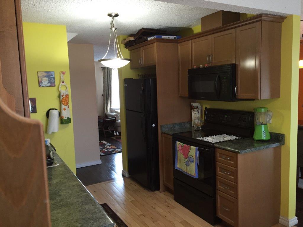 Do You Love Hardwood Floors & Designer Finishes? - Thumbnail 36