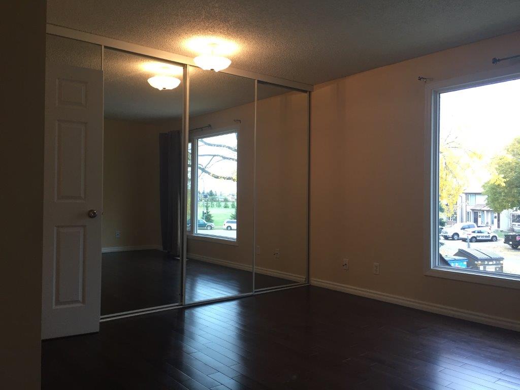 Do You Love Hardwood Floors & Designer Finishes? - Thumbnail 51