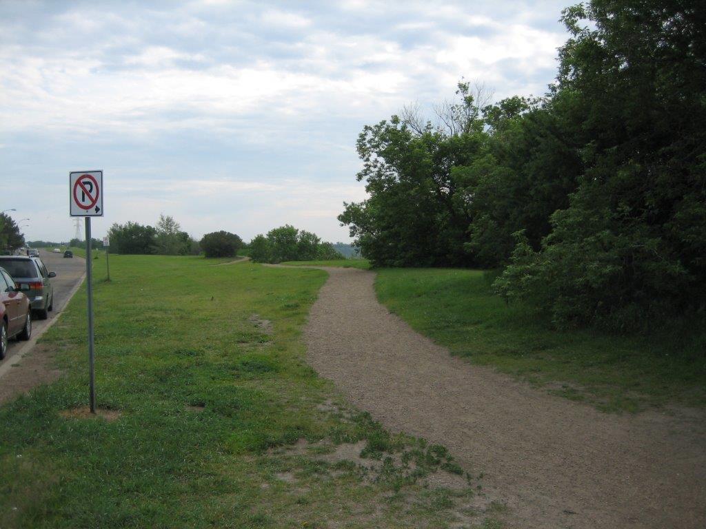 Nature Lovers' Paradise ~ Fully Upgraded Townhome - Thumbnail 33