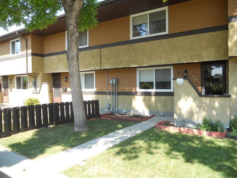 Discover this Pretty Townhome in a Pet-Friendly Community - Thumbnail 38