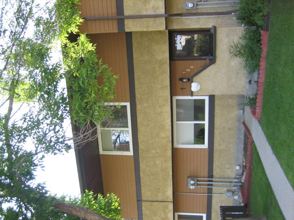 Discover this Pretty Townhome in a Pet-Friendly Community - Thumbnail 37