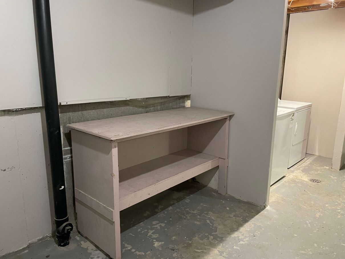 FRESH 3 Bedroom Townhome, 5 Appliances ~ North Edmonton - Thumbnail 18