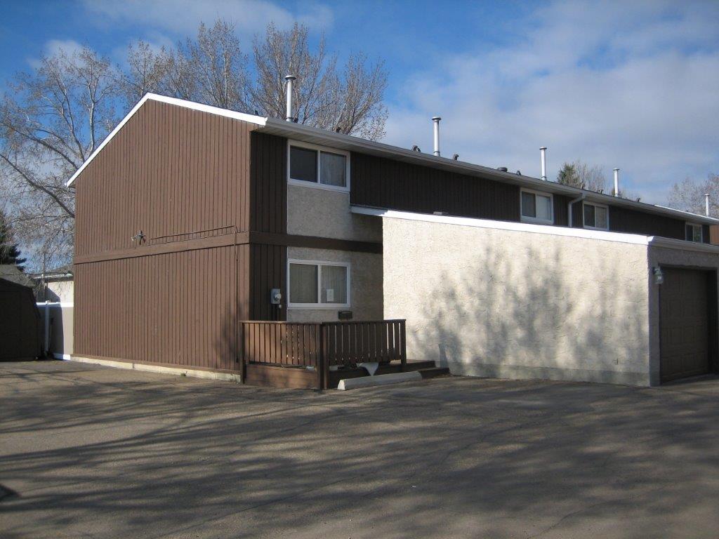 QUALITY 3-Bedroom Townhome ~ 1313 sqft ~ Sold NOW! - Thumbnail 54