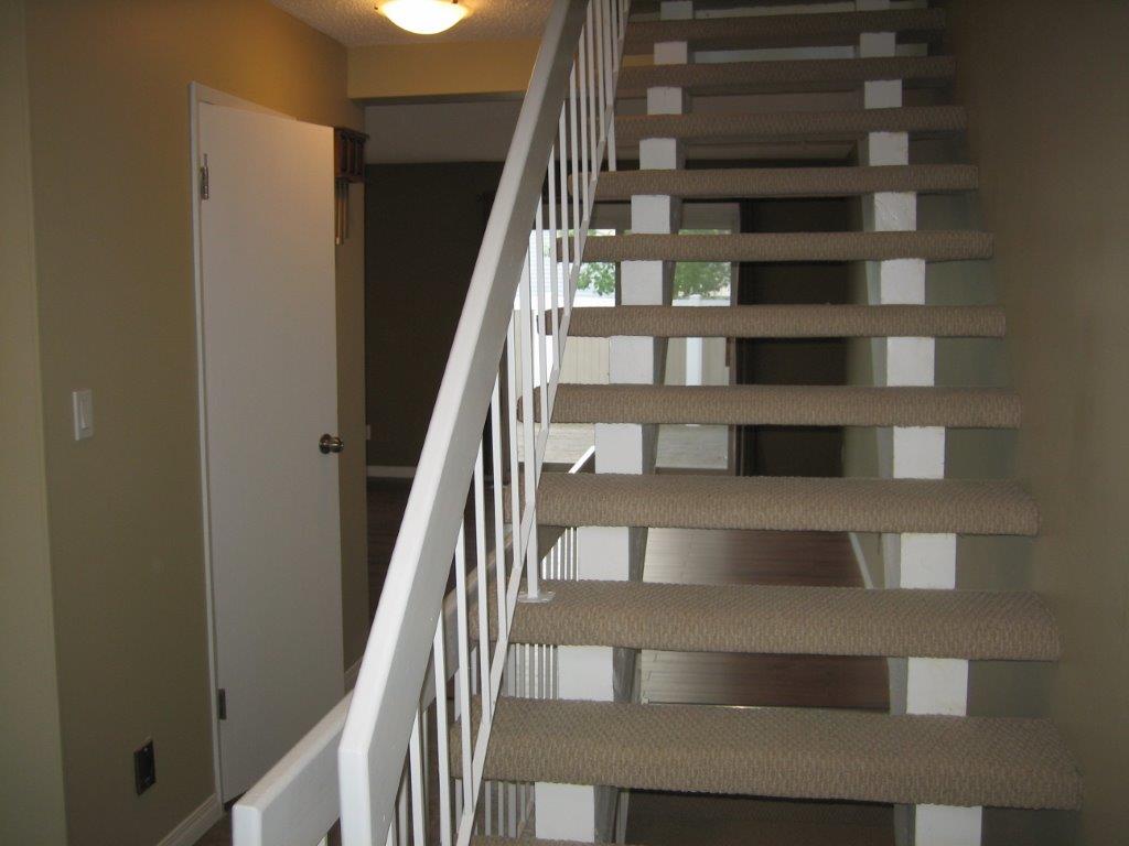 QUALITY 3-Bedroom Townhome ~ 1313 sqft ~ Sold NOW! - Thumbnail 3
