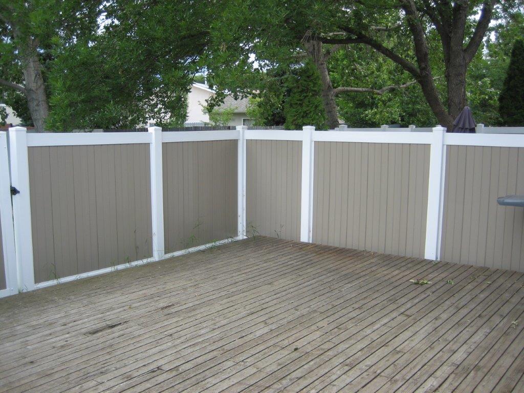 QUALITY 3-Bedroom Townhome ~ 1313 sqft ~ Sold NOW! - Thumbnail 58