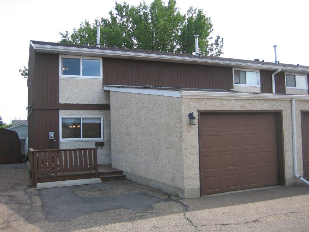 QUALITY 3-Bedroom Townhome ~ 1313 sqft ~ Sold NOW! - Thumbnail 51