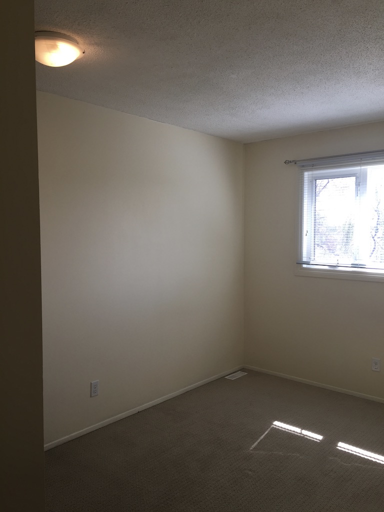 BREAKFAST on the BALCONY ~ Fully Developed Townhome - Thumbnail 20