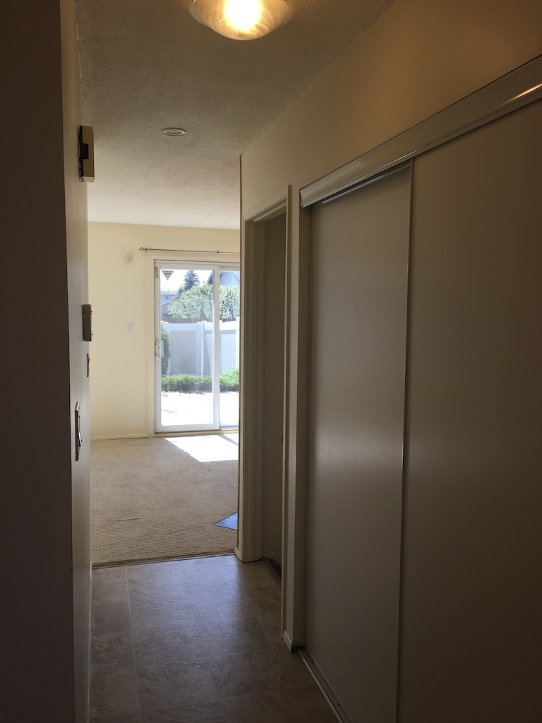 BREAKFAST on the BALCONY ~ Fully Developed Townhome - Thumbnail 5