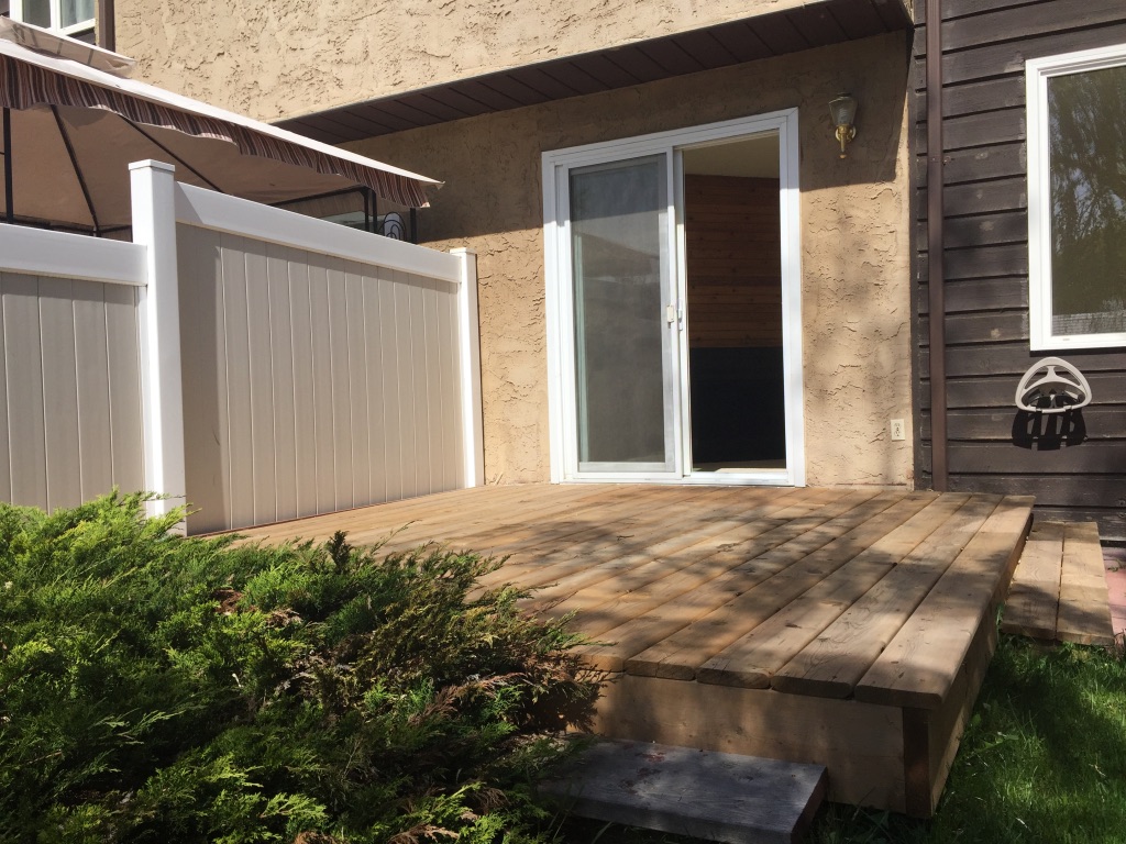 BREAKFAST on the BALCONY ~ Fully Developed Townhome - Thumbnail 37